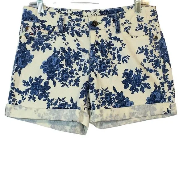 Tommy Hilfiger Shorts Womens Size 4 Blue on White Floral Denim Actual 31 x 4 - Picture 8 of 8